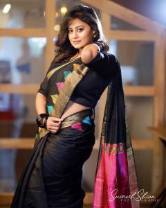 ansiba-hassan-in-black-saree-photoshoot-015