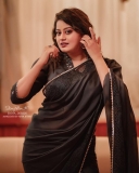ansiba-hassan-in-black-saree-images-002