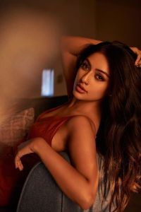 1_actress-anu-emmanuel-latest-pics-001
