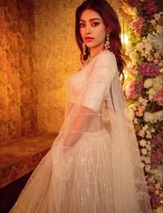 anu-emmanuel-in-white-lehenga-photos-010
