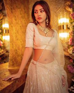 anu-emmanuel-in-white-lehenga-photos-011