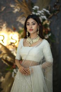 Actress Anu Emmanuel launches SR Jewellery Exclusive Studio at Banjara Hills Photos