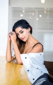 anu-emmanuel-latest-images-0921-343
