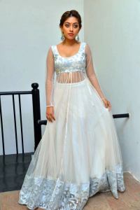 anu-emmanuel-latest-images-100-01925