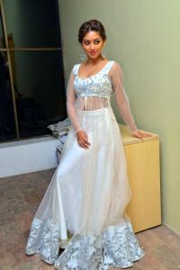 anu-emmanuel-latest-images-100-02939