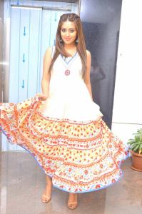anu-emmanuel-latest-photos-777-00735