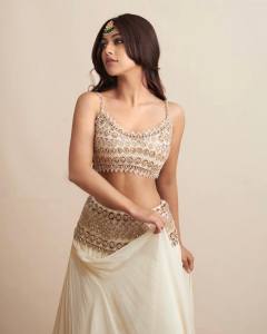 anu-emmanuel-wearing-lehenga-photos