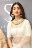 Actress Anu Emmanuel launches SR Jewellery Exclusive Studio at Banjara Hills Photos