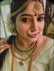 1_actress-anumol-latest-photos-005