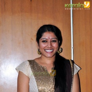 8248actress_anu_latest_stills_33-003