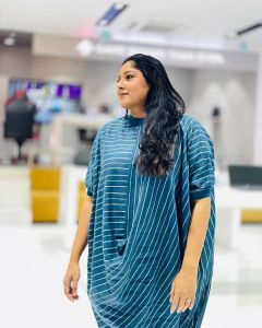 actress-anumol-beautiful-images-in-blue-dress-003