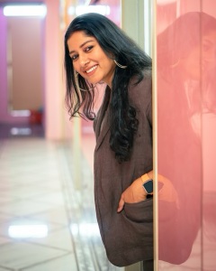 actress-anumol-in-three-piece-co-ord-set-photos-002