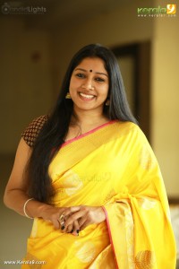 actress-anumol-latest-photos-01051