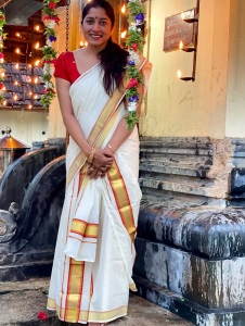 actress-anumol-trending-fashion-ideas-photos-003