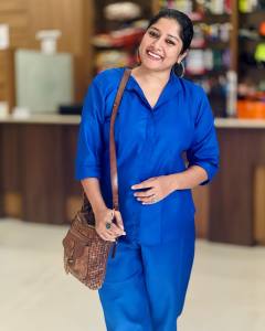 anumol-in-blue-dress-photos.000Z1
