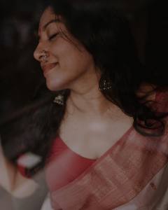 anumol-in-cotton-saree-photos-001