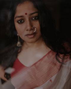 anumol-in-cotton-saree-photos-002