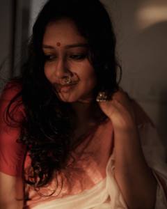 anumol-in-cotton-saree-photos-003