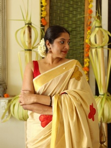 anumol-in-keralasaree-photos-002