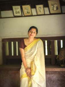 anumol-in-traditional-kerala-setsaree-with-blouse-combination-pics-006