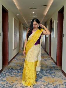 anumol-in-trending-blouse-design-with-saree-drape-photos-002