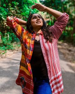 anumol instagram photos6754-006