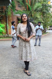 anumol-latest-photos-09-00199