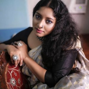 anumol-latest-photos-0931-998