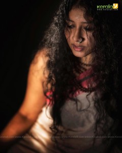 anumol-latest-photos-095416