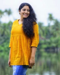 anumol-latest-photos-09983-730