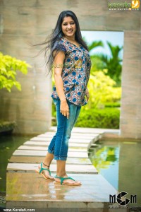 anumol-latest-photos-100-00151