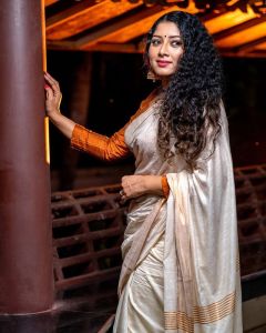 anumol-latest-photos-in-saree-005
