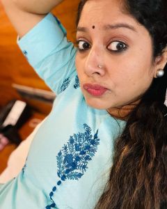 anumol-latest-photos-in-set-saree-005