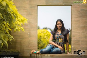 anumol-latest-stills-400-00150