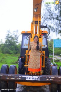 malayalam-actress-anumol-latest-photos-0432