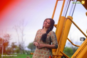 malayalam-actress-anumol-latest-photos-04528