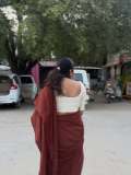 actress-anumol-in-brown-cotton-saree-with-contrast-blouse-ideas-photos-002