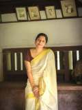 anumol-in-traditional-kerala-setsaree-with-blouse-combination-pics-006