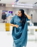 actress-anumol-beautiful-images-in-blue-dress-002