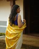 anumol-in-kerala-saree-with-blue-blouse-combination-001