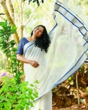 anumol-latest-kerala-saree-photos-032-001