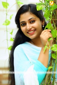 anu-sithara-in-johny-johny-yes-appa-movie-stills-160