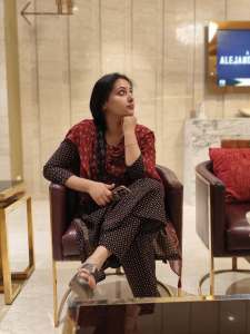 actress-anu-sithara-in-dot-printed-simple-churidar-stitching-ideas-photos