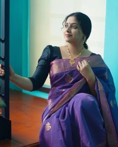 anu-sithara-hd-saree