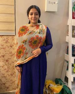 anu-sithara-latest-images-001