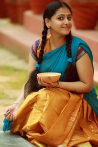 anu-sithara-latest-photos-10056
