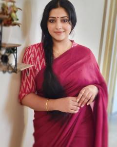 anu-sithara-latest-pictures-in-churidar-and-saree-003