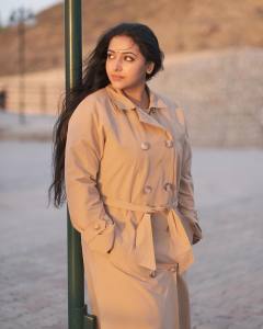 anu-sithara-modern-look-photos-004