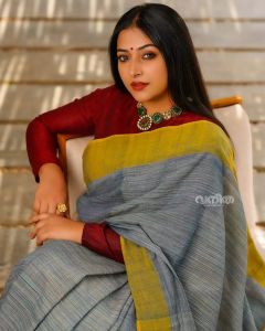 anu-sithara-new-photoshoot-for-vanitha