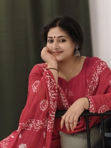 anusithara-latest-photos-in-her-dance-010